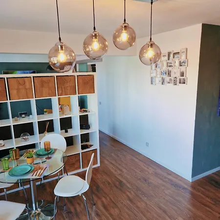 Free Parking & Self Check-in Westside Near The Lake, Lacul Morii, Near Metro Stations Sector 6 דירה *